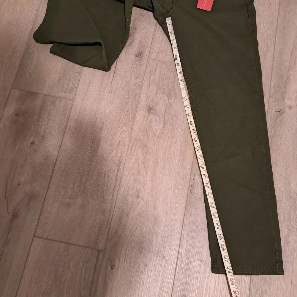 Levi's 502 Regular Taper Warp Stretch Olive‎ Green Pants 29x28* NWT